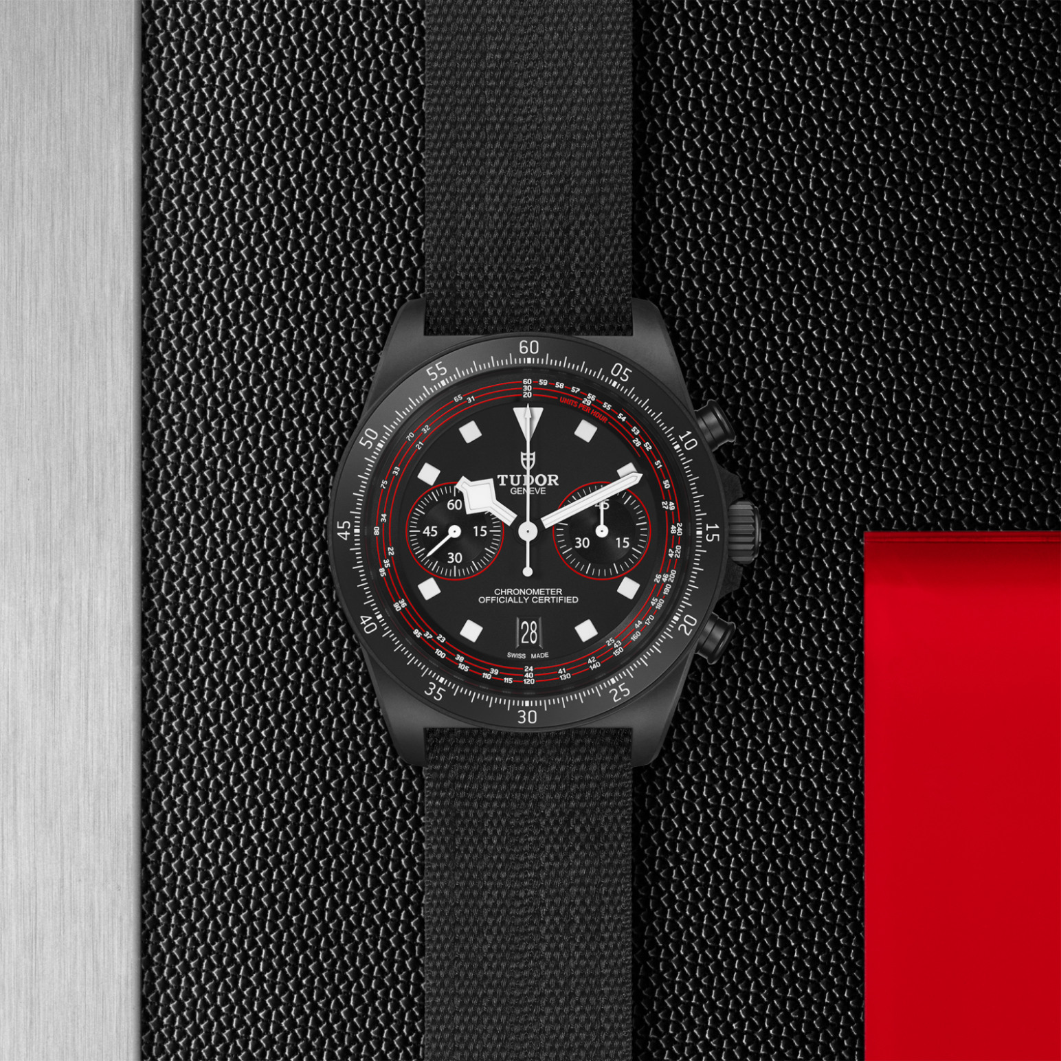 Pelagos FXD Chrono – M25827KN-0001 - Vista superior