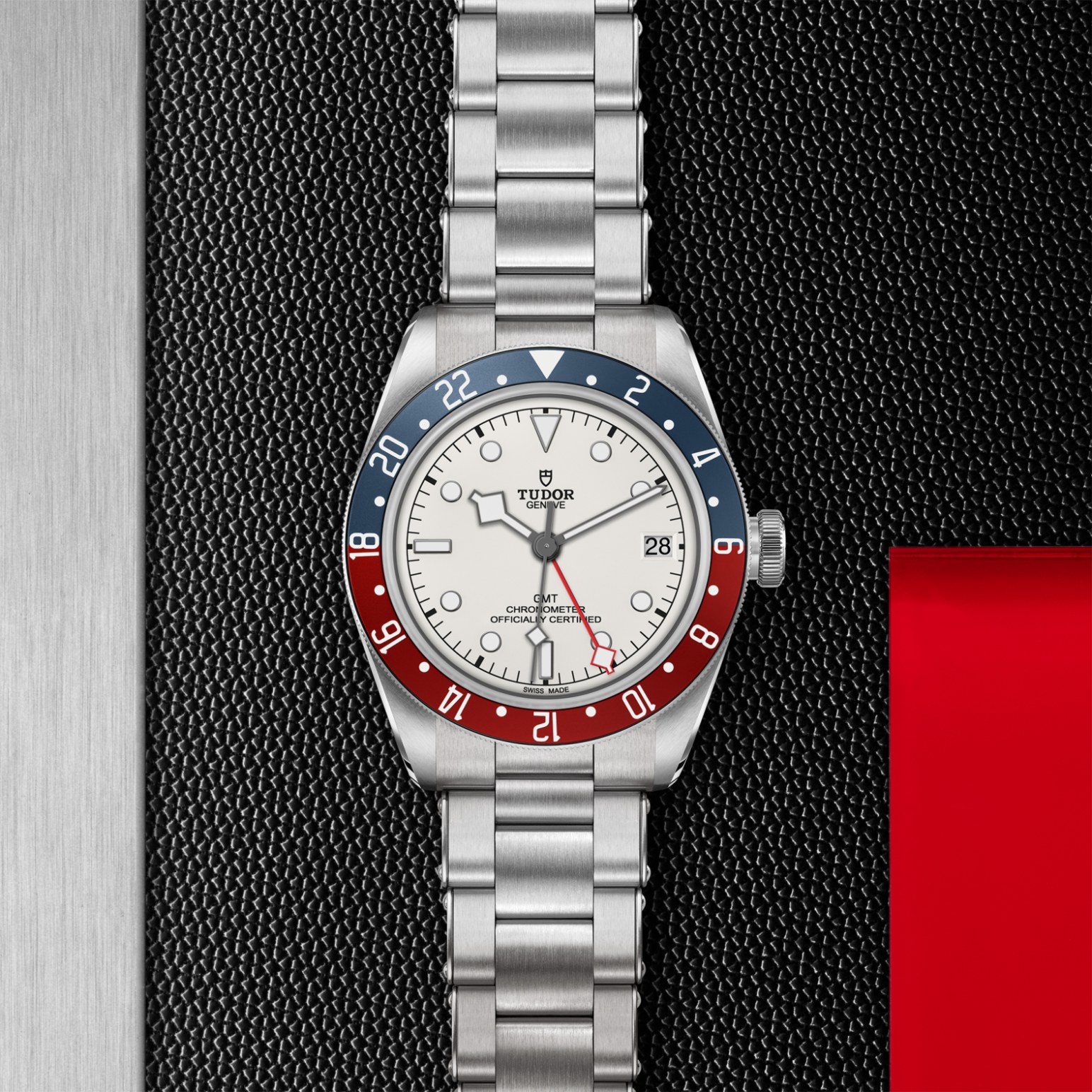 Black Bay GMT – M79830RB-0010 - Vista superior