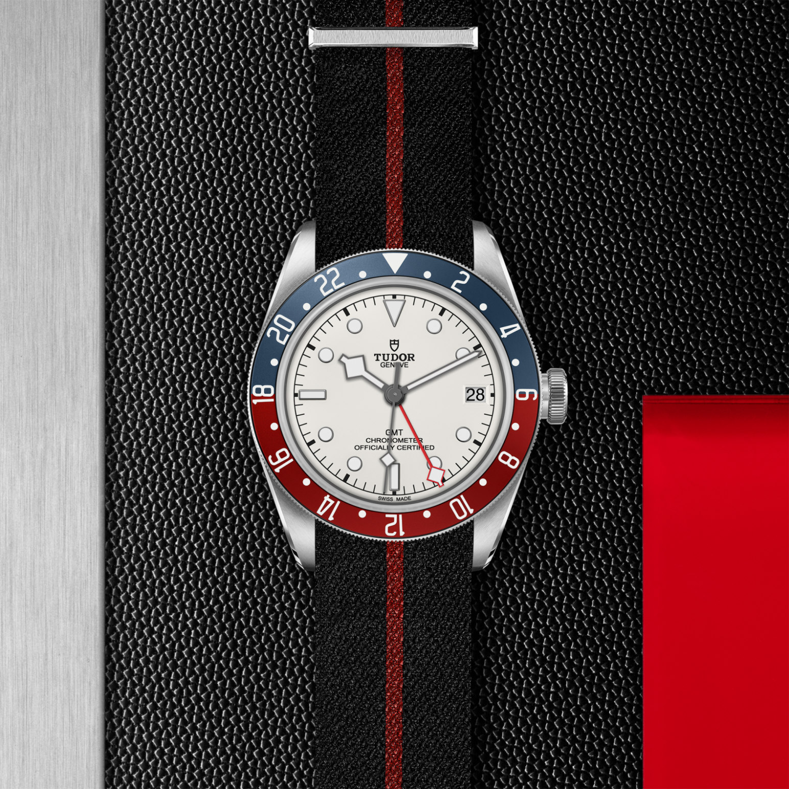 Black Bay GMT – M79830RB-0012 - Vista superior