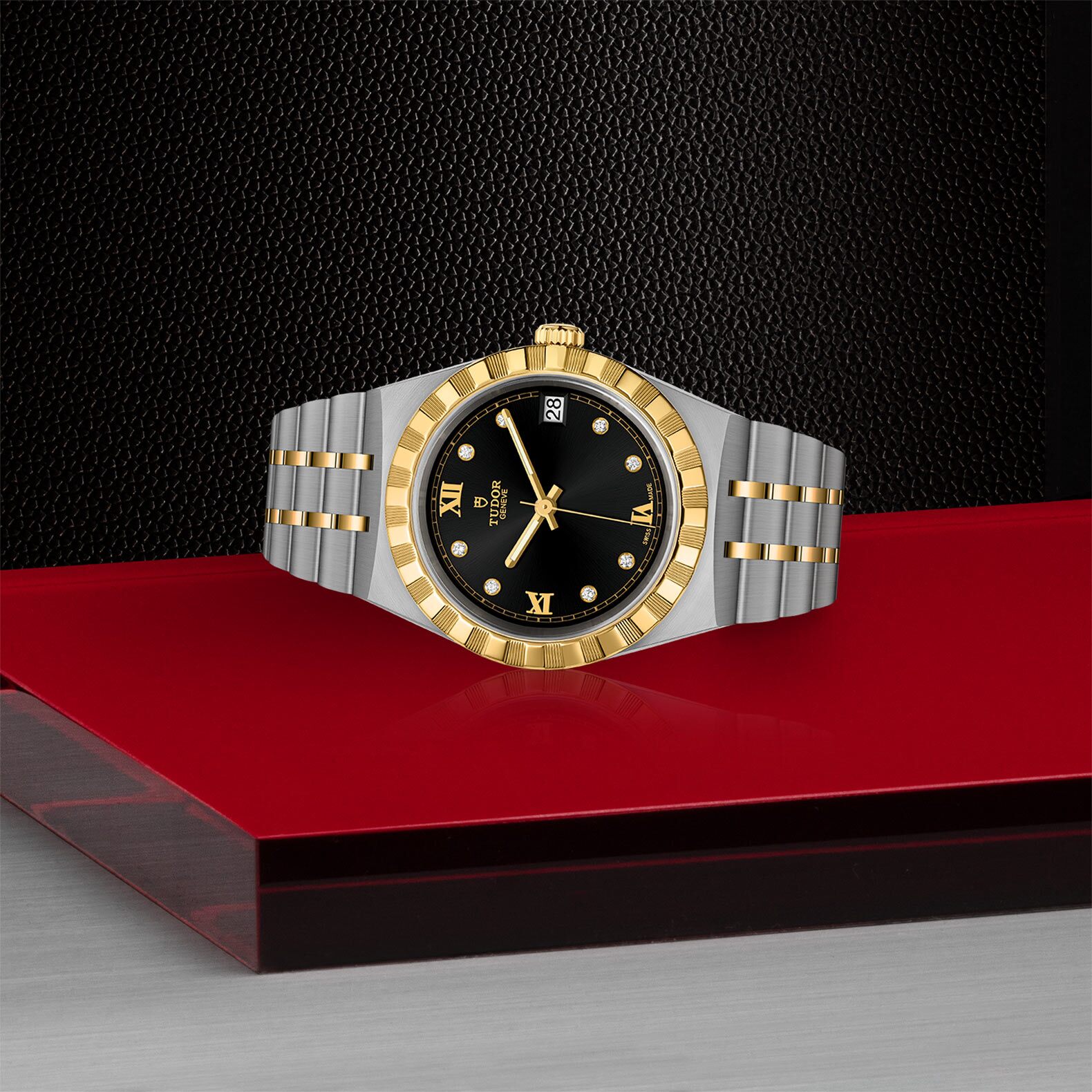 TUDOR Royal – M28403-0005 - Vista lateral