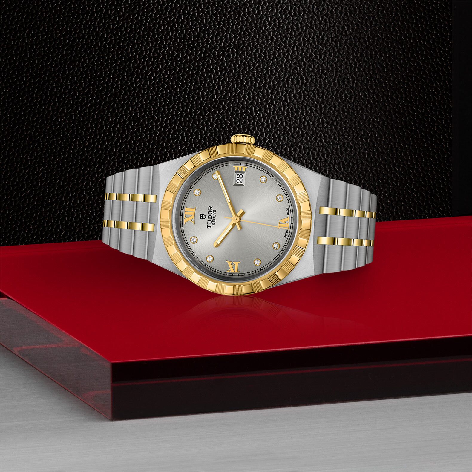TUDOR Royal – M28503-0002 - Vista lateral