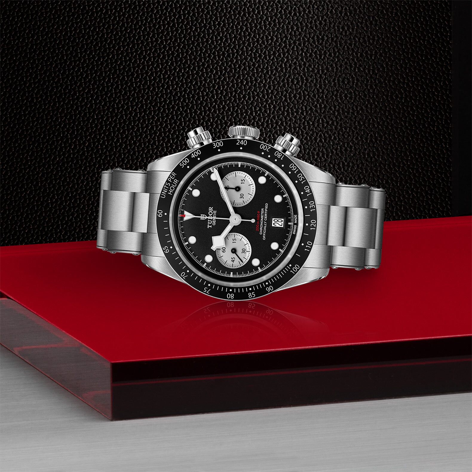 Black Bay Chrono – M79360N-0011 - Vista lateral