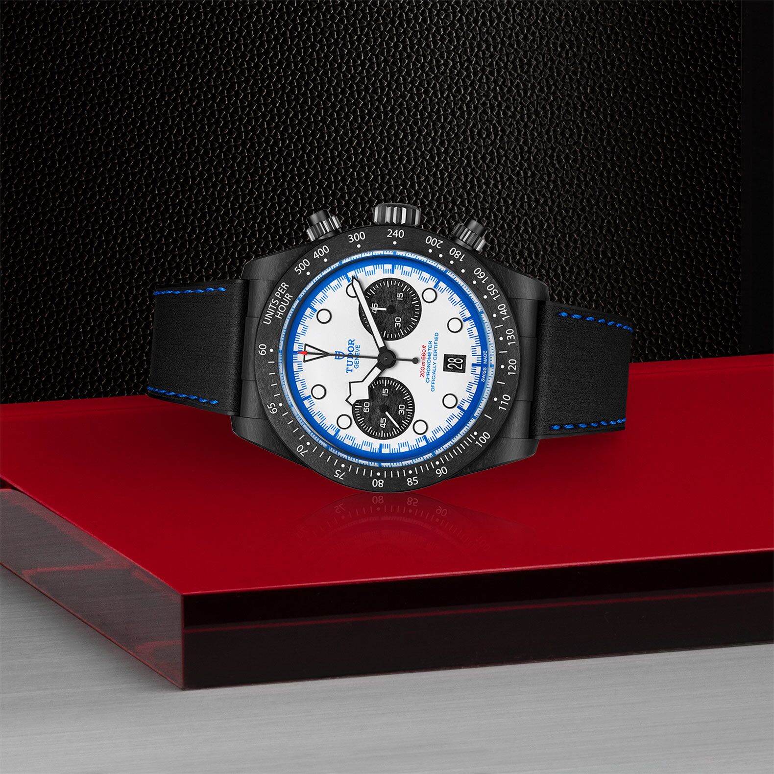 Black Bay Chrono – M79377KN-0001 - Vista lateral