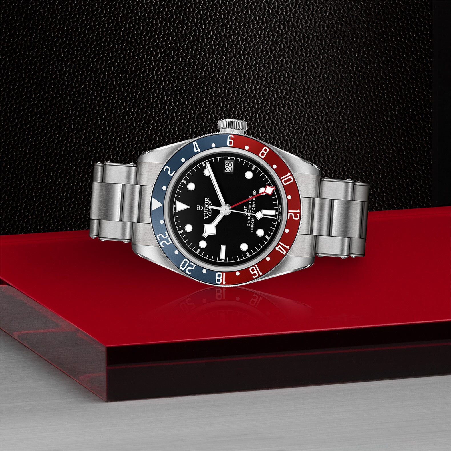 Black Bay GMT – M79830RB-0001 - Vista lateral