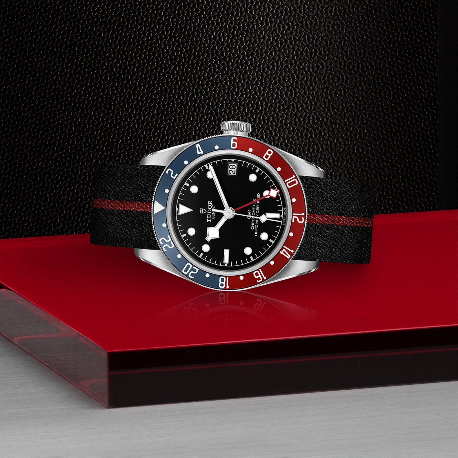 Black Bay GMT – M79830RB-0003 - Vista lateral