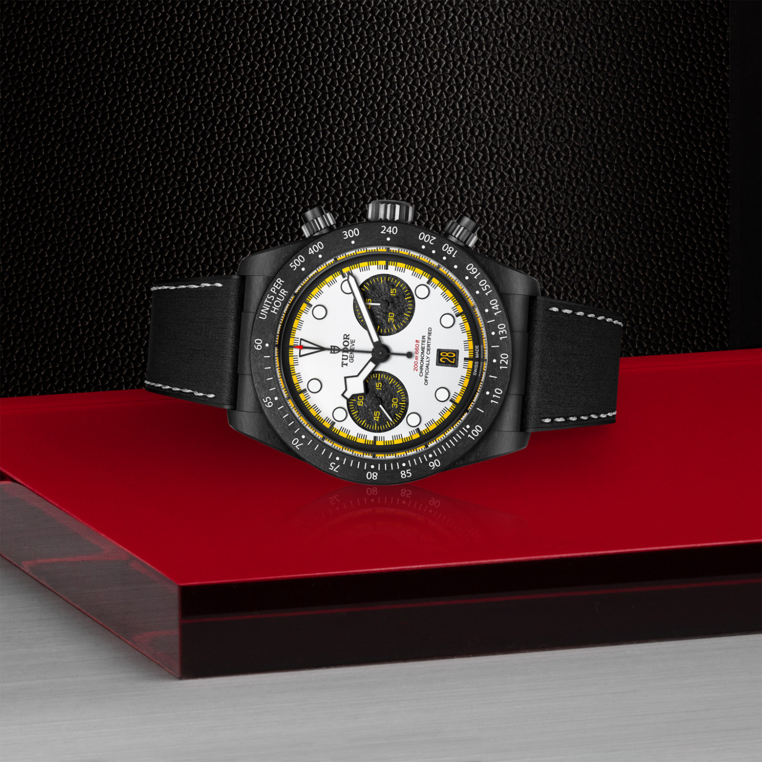 Black Bay Chrono – M79377KN-0003 - Vista lateral