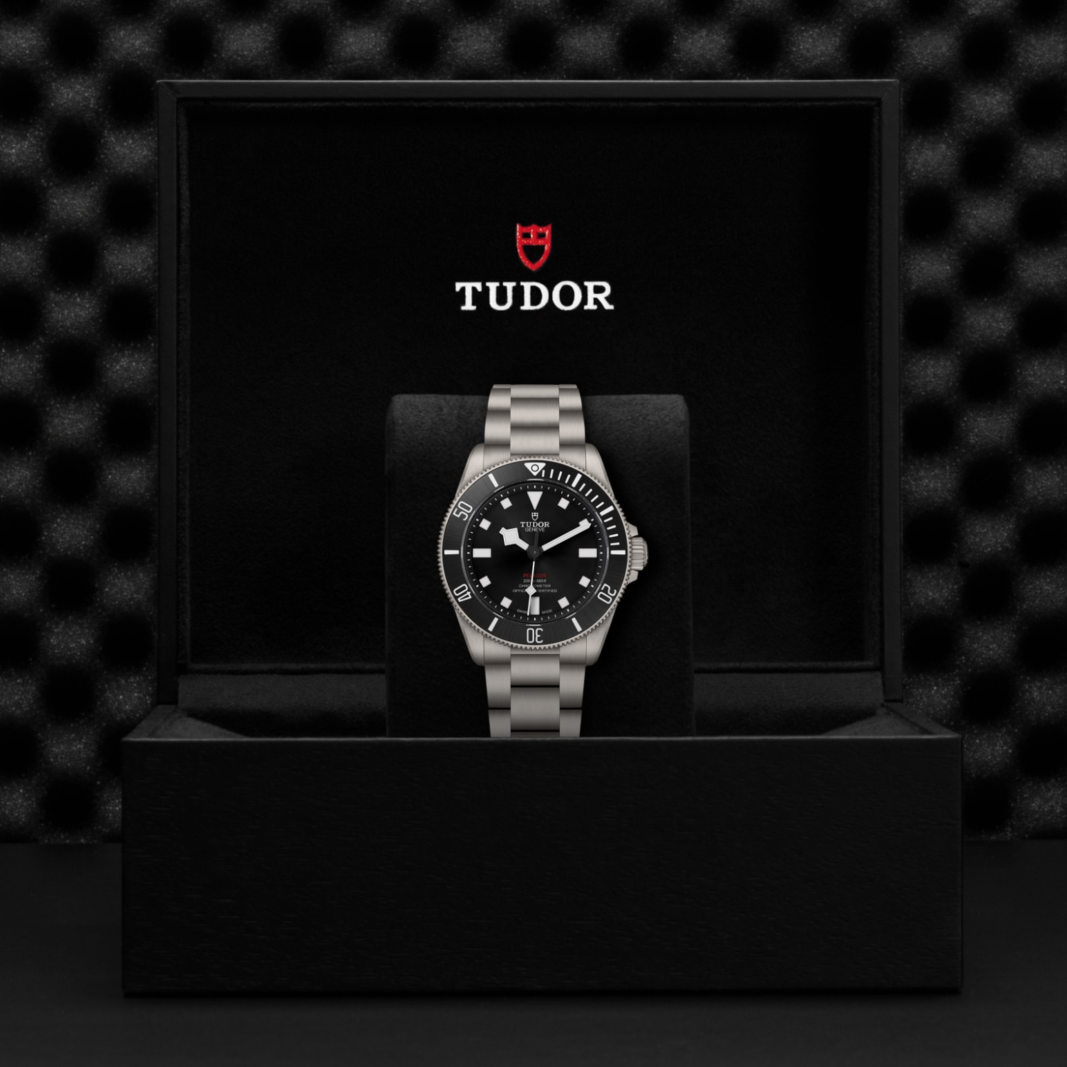 Pelagos 39 – M25407N-0001 - Caja de presentación