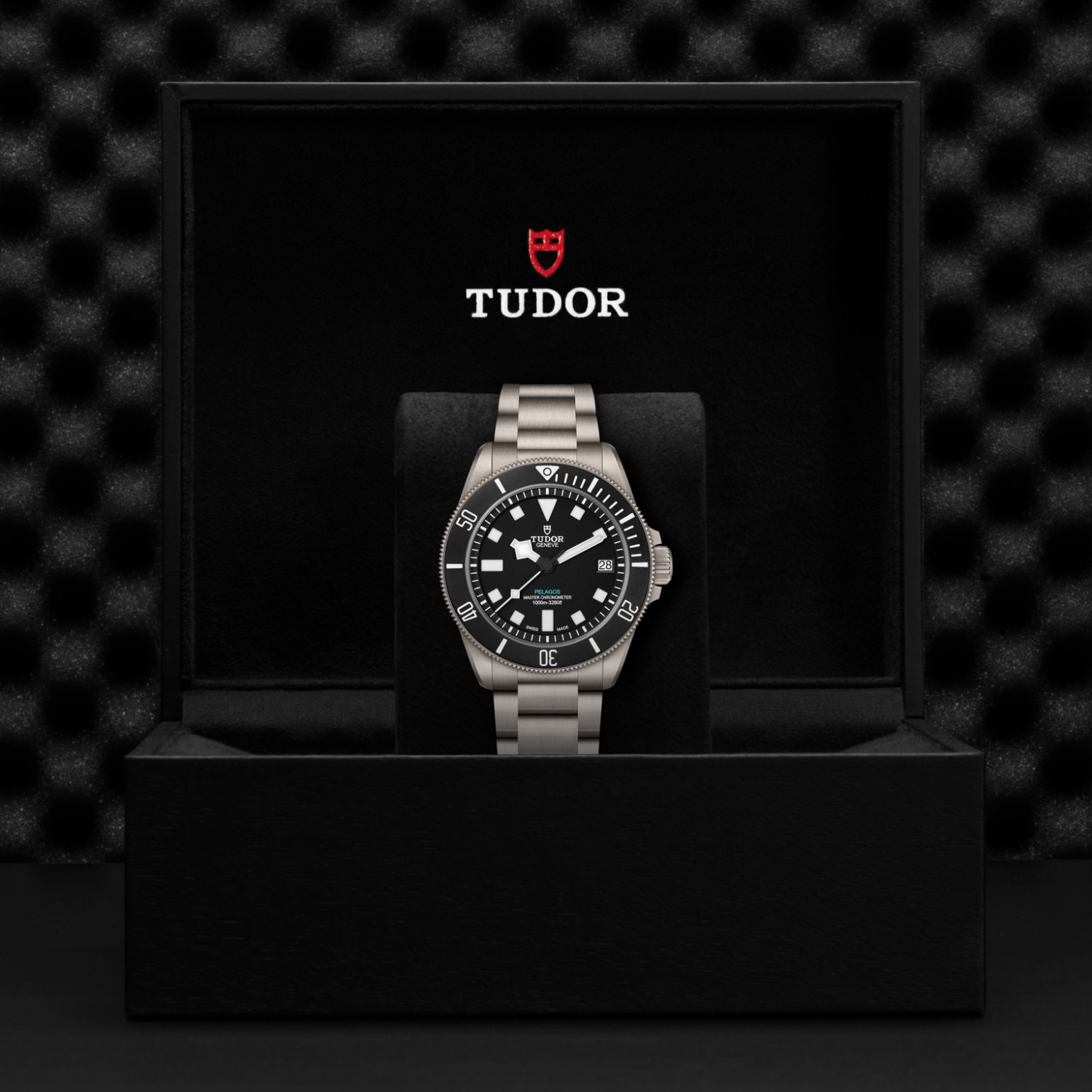 Pelagos Ultra – M2543C1A7NU-0001 - Caja de presentación