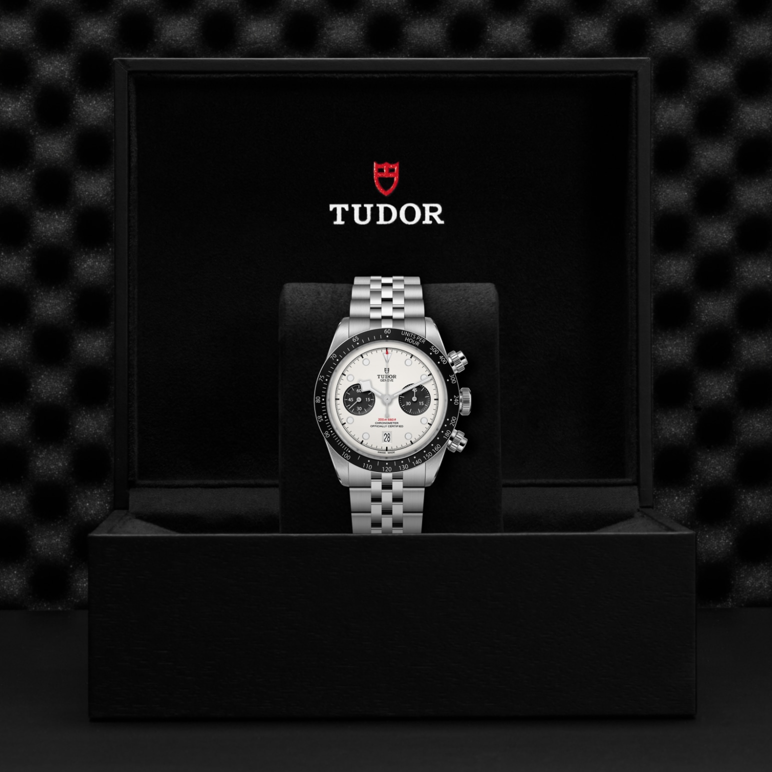 Black Bay Chrono – M79360N-0014 - Caja de presentación