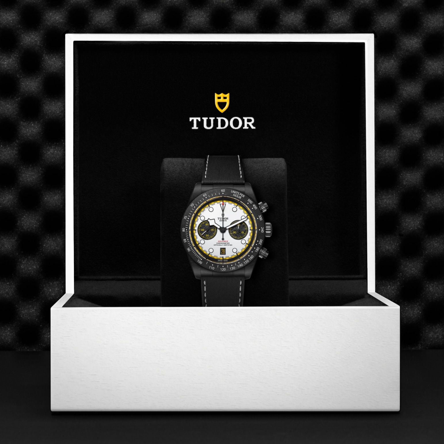 Black Bay Chrono – M79377KN-0003 - Caja de presentación