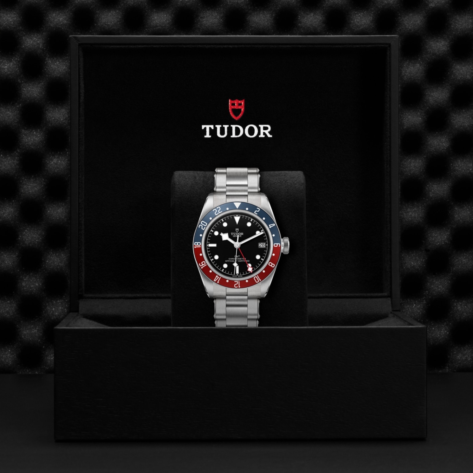 Black Bay GMT – M79830RB-0001 - Caja de presentación