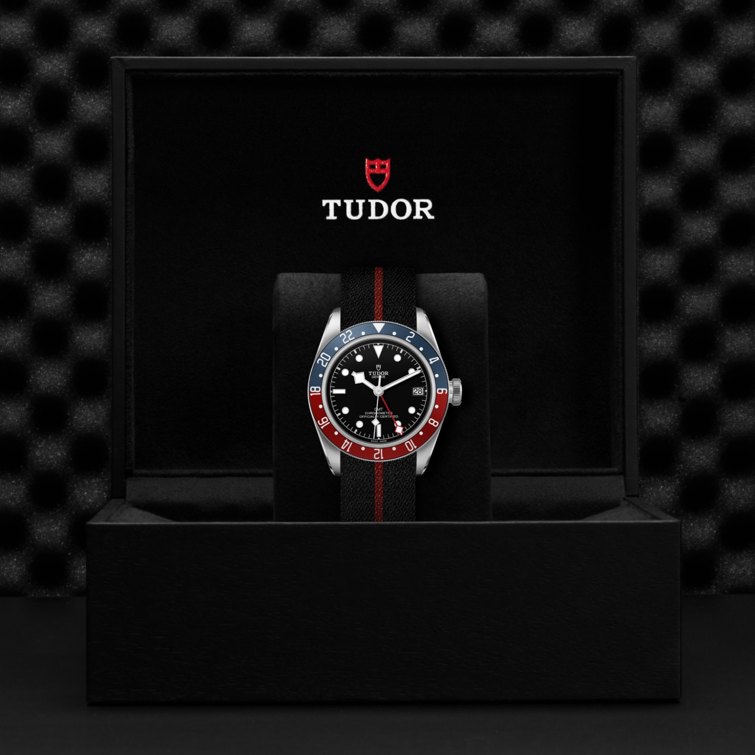 Black Bay GMT – M79830RB-0003 - Caja de presentación