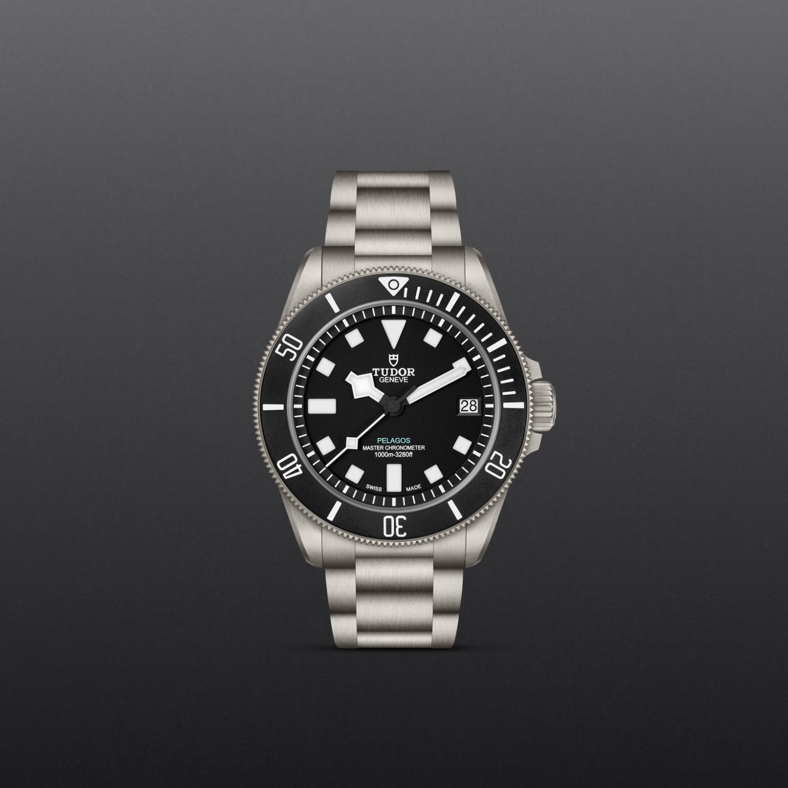 Pelagos Ultra – M2543C1A7NU-0001 - Fondo gris